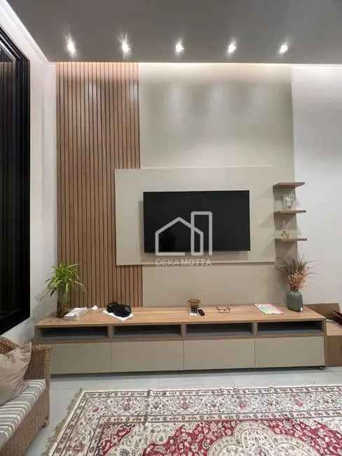 Foto 6 de Casa com 2 quartos à venda, 250m2 em Aclimação, Uberlandia - MG