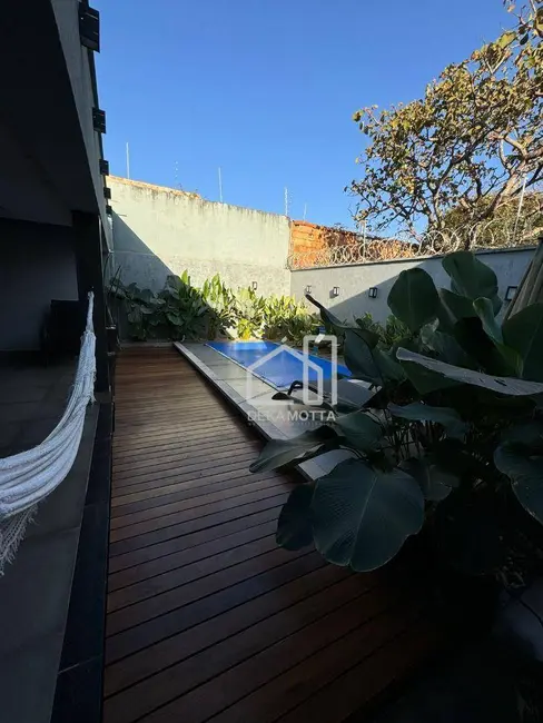 Foto 7 de Casa com 2 quartos à venda, 250m2 em Uberlandia - MG