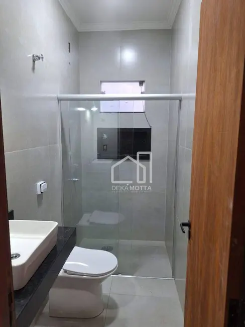 Foto 9 de Casa com 3 quartos à venda, 300m2 em Santa Mônica, Uberlandia - MG