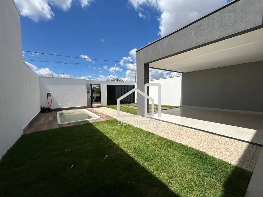 Foto 6 de Casa com 3 quartos à venda, 250m2 em Novo Mundo, Uberlandia - MG