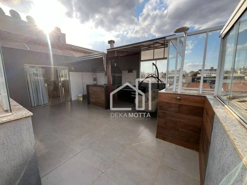 Foto 1 de Apartamento com 3 quartos à venda, 140m2 em Santa Mônica, Uberlandia - MG
