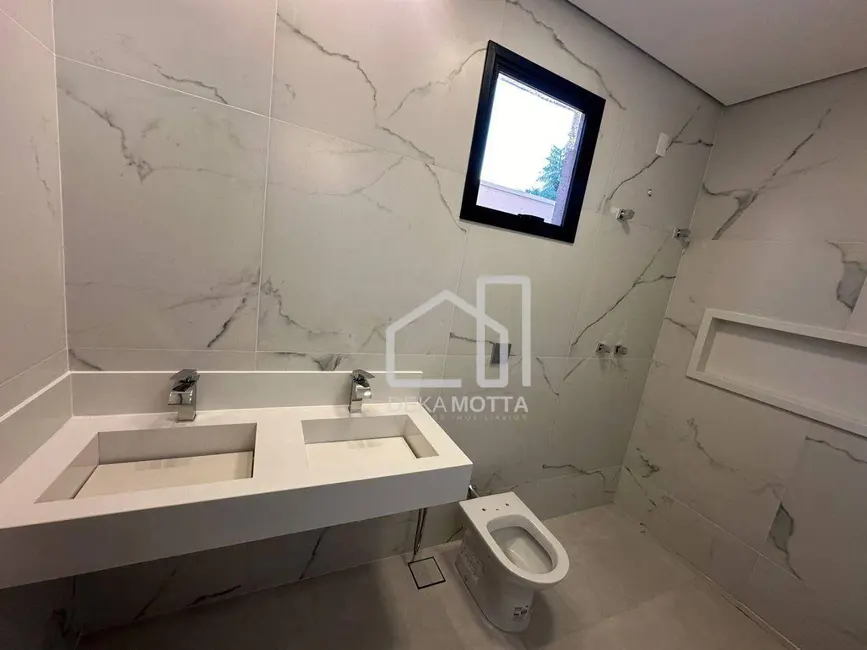 Foto 8 de Casa de Condomínio com 3 quartos à venda, 336m2 em Novo Mundo, Uberlandia - MG