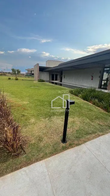 Foto 6 de Terreno / Lote à venda, 384m2 em Gávea, Uberlandia - MG