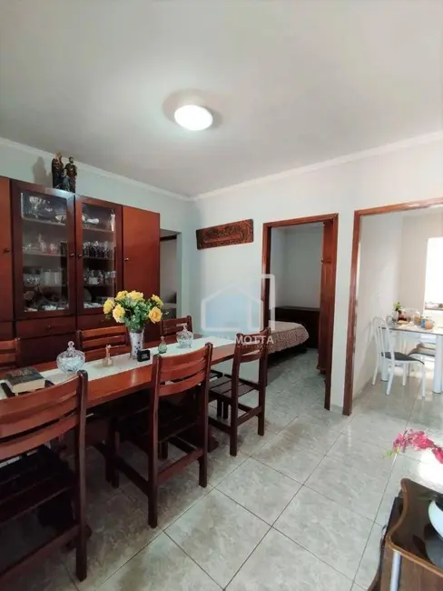 Foto 5 de Casa com 3 quartos à venda, 300m2 em Santa Rosa, Uberlandia - MG