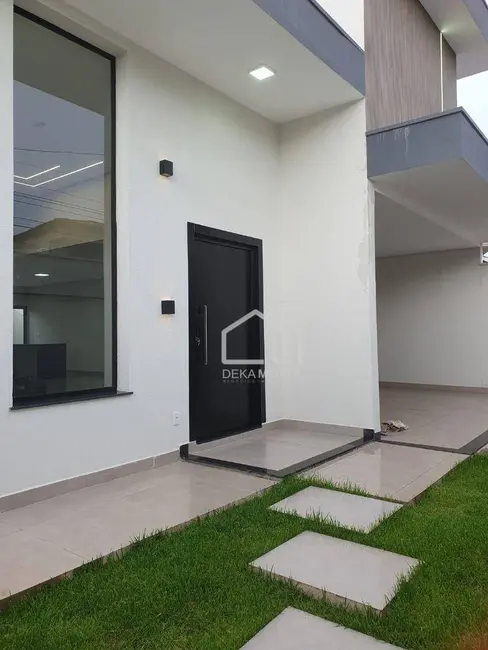 Foto 1 de Casa com 3 quartos à venda, 290m2 em Morada da Colina, Uberlandia - MG