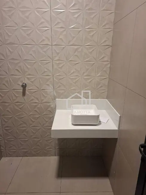 Foto 3 de Casa com 3 quartos à venda, 300m2 em Grand Ville, Uberlandia - MG