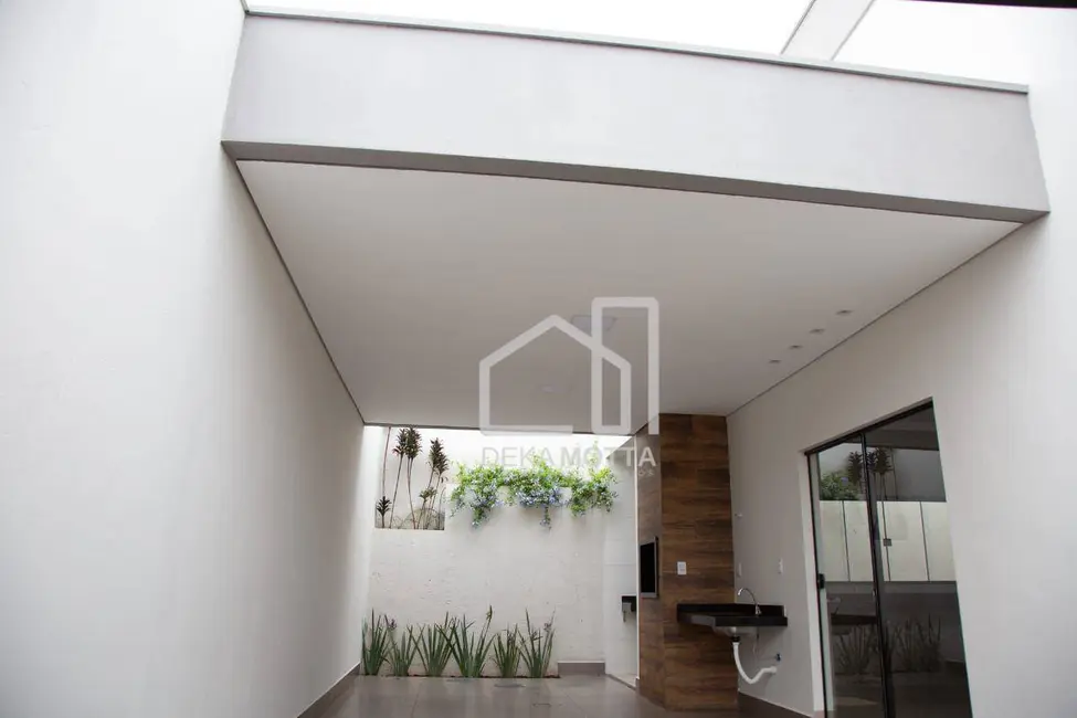 Foto 4 de Casa com 3 quartos à venda, 160m2 em Vigilato Pereira, Uberlandia - MG