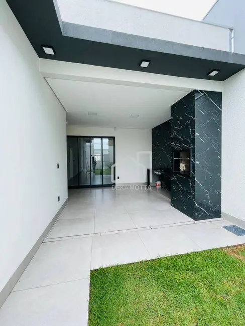 Foto 1 de Casa com 3 quartos à venda, 250m2 em Aclimação, Uberlandia - MG