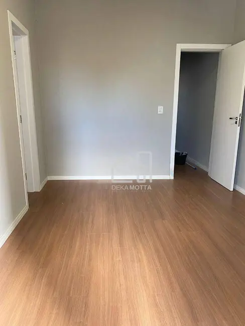 Sobrado com 3 quartos à venda, 125m2 em Aclimação, Uberlandia - MG - imagem 7 Foto 7 de Sobrado com 3 quartos à venda, 125m2 em Aclimação, Uberlandia - MG