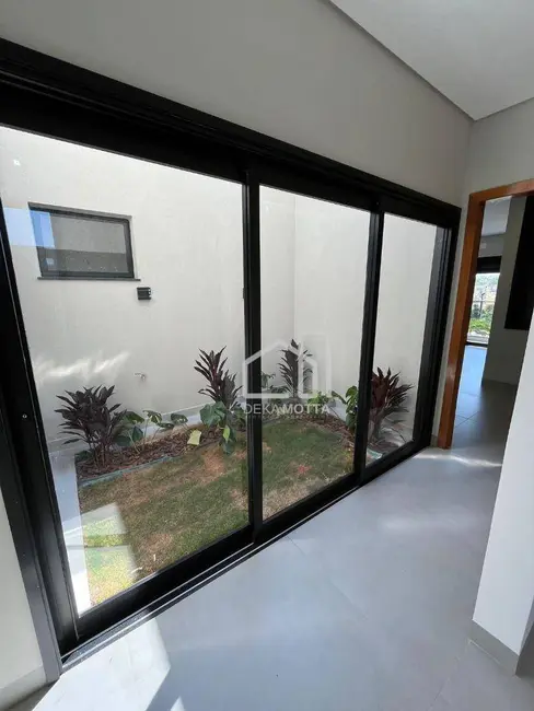 Foto 6 de Casa de Condomínio com 3 quartos à venda, 275m2 em Granja Marileusa, Uberlandia - MG