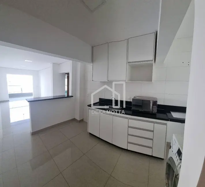 Foto 2 de Apartamento com 3 quartos à venda, 92m2 em Copacabana, Uberlandia - MG