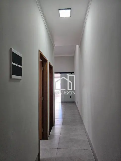 Foto 2 de Casa com 2 quartos à venda, 120m2 em Jardim Brasília, Uberlandia - MG