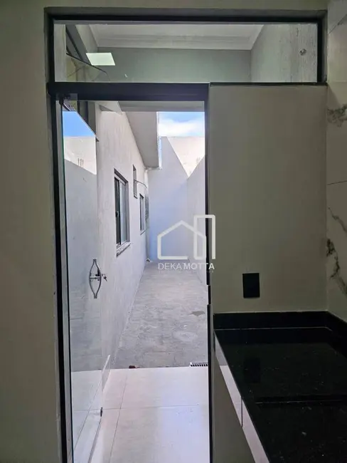 Foto 4 de Casa com 2 quartos à venda, 120m2 em Jardim Brasília, Uberlandia - MG