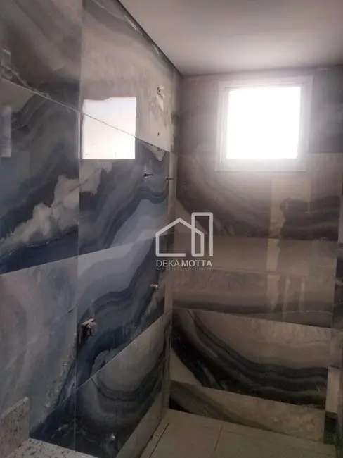 Foto 2 de Casa com 3 quartos à venda, 250m2 em Laranjeiras, Uberlandia - MG