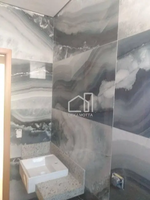 Foto 9 de Casa com 3 quartos à venda, 250m2 em Laranjeiras, Uberlandia - MG