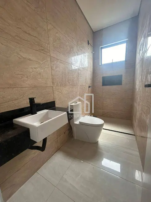 Foto 8 de Casa com 3 quartos à venda, 250m2 em Jardim Patrícia, Uberlandia - MG