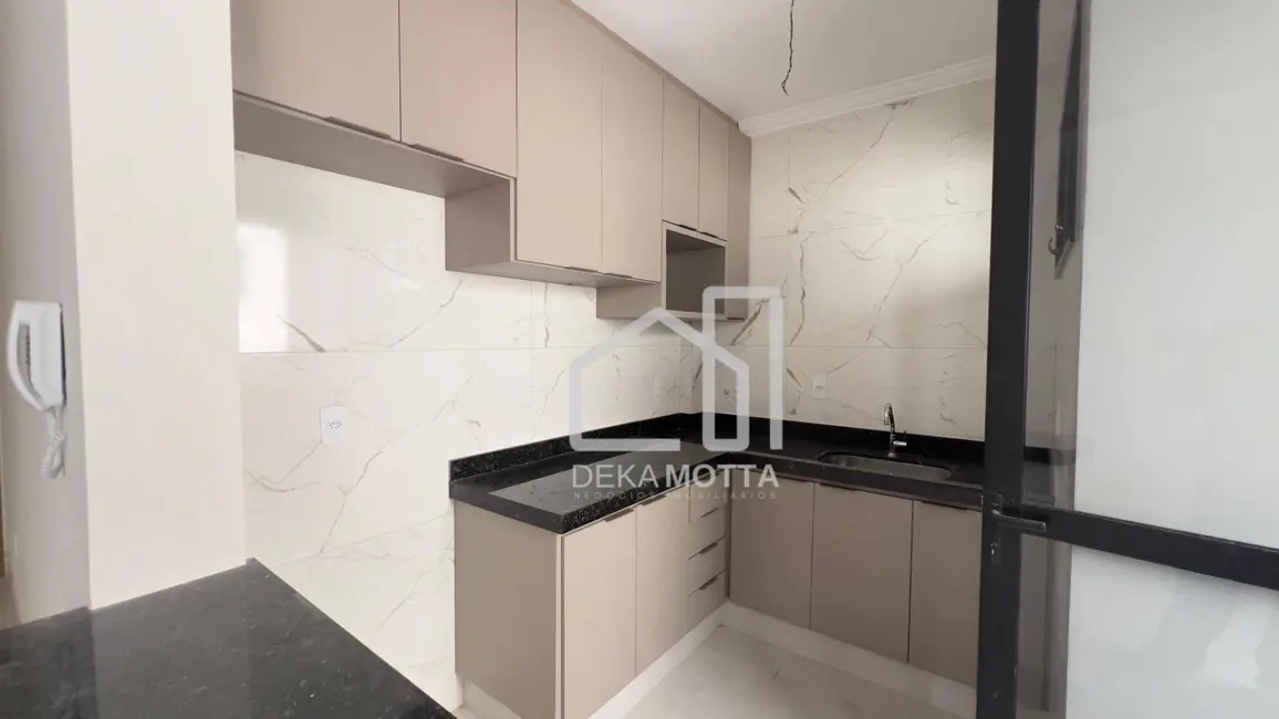Apartamento com 2 quartos à venda, 65m2 em Santa Mônica, Uberlandia - MG - imagem 9 Foto 9 de Apartamento com 2 quartos à venda, 65m2 em Santa Mônica, Uberlandia - MG