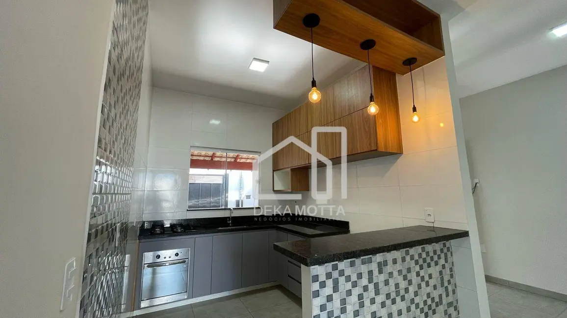 Foto 8 de Casa com 2 quartos à venda, 125m2 em Laranjeiras, Uberlandia - MG
