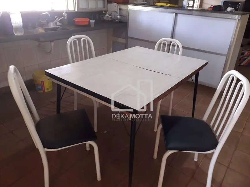 Chácara com 5 quartos à venda, 5250m2 em Jockey Camping, Uberlandia - MG - imagem 4 Foto 4 de Chácara com 5 quartos à venda, 5250m2 em Jockey Camping, Uberlandia - MG