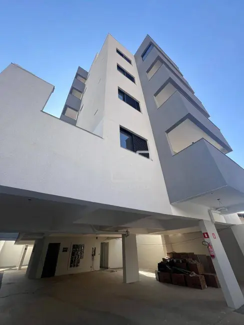Apartamento com 3 quartos à venda, 95m2 em Santa Mônica, Uberlandia - MG - imagem 2 Foto 2 de Apartamento com 3 quartos à venda, 95m2 em Santa Mônica, Uberlandia - MG