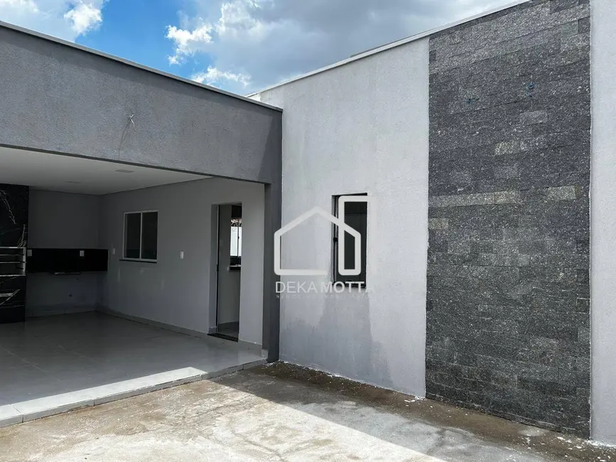 Foto 1 de Casa com 3 quartos à venda, 250m2 em São Jorge, Uberlandia - MG