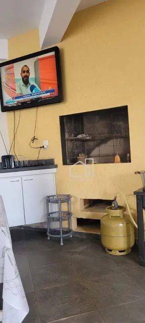 Foto 8 de Casa com 3 quartos à venda, 375m2 em Umuarama, Uberlandia - MG