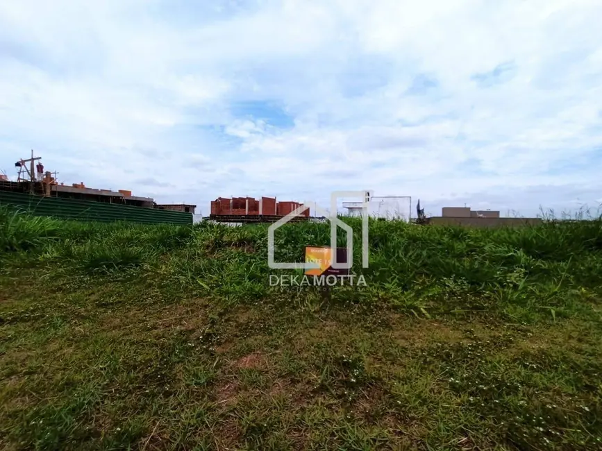 Foto 3 de Terreno / Lote à venda, 497m2 em Gávea, Uberlandia - MG