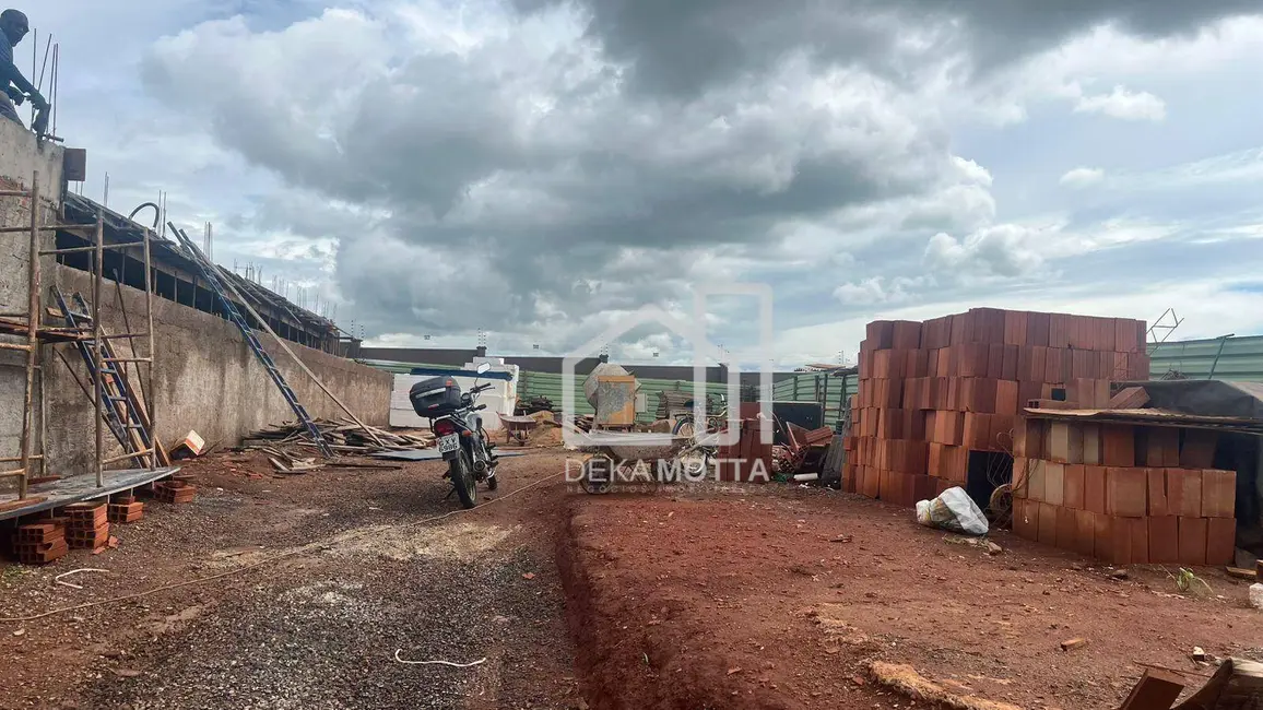 Foto 4 de Terreno / Lote à venda, 396m2 em Gávea, Uberlandia - MG