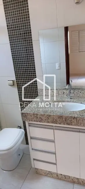 Foto 9 de Casa com 3 quartos à venda, 250m2 em Cidade Jardim, Uberlandia - MG