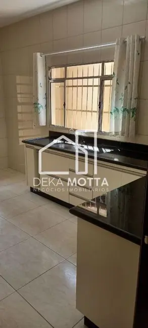 Foto 1 de Casa com 3 quartos à venda, 250m2 em Cidade Jardim, Uberlandia - MG