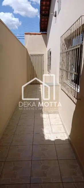 Foto 5 de Casa com 3 quartos à venda, 250m2 em Cidade Jardim, Uberlandia - MG