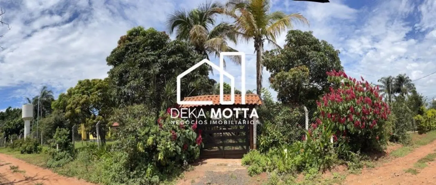 Chácara com 2 quartos à venda, 2000m2 em Uberlandia - MG - imagem 3 Foto 3 de Chácara com 2 quartos à venda, 2000m2 em Uberlandia - MG