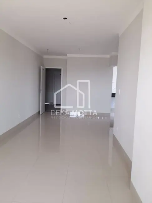 Foto 6 de Apartamento com 2 quartos à venda, 96m2 em Santa Mônica, Uberlandia - MG