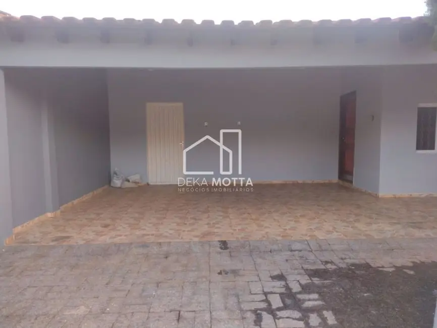 Casa com 3 quartos à venda, 250m2 em Jardim Ipanema, Uberlandia - MG - imagem 3 Foto 3 de Casa com 3 quartos à venda, 250m2 em Jardim Ipanema, Uberlandia - MG