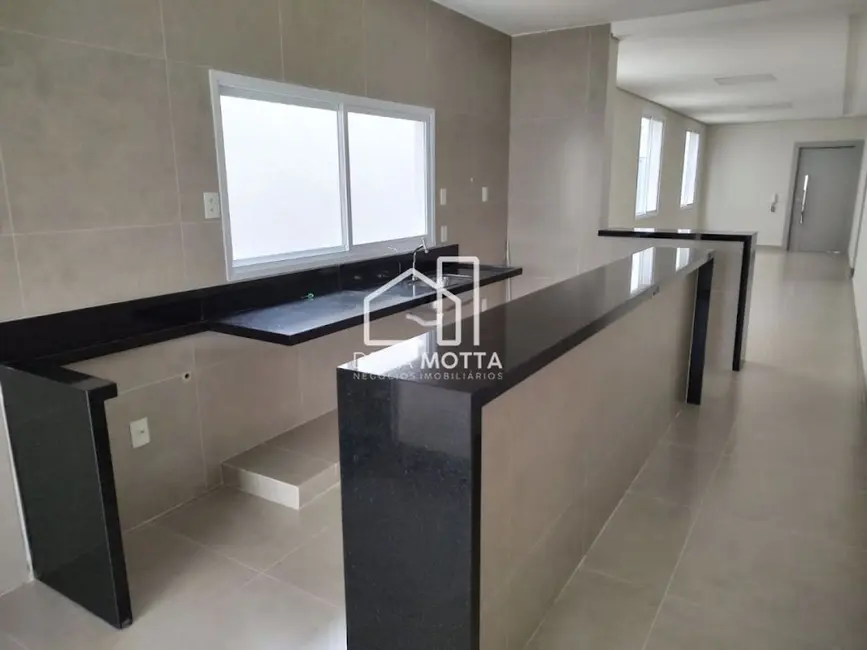 Foto 3 de Casa com 4 quartos à venda, 350m2 em Cidade Jardim, Uberlandia - MG