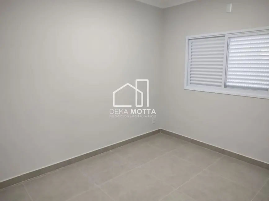 Foto 7 de Casa com 4 quartos à venda, 350m2 em Cidade Jardim, Uberlandia - MG