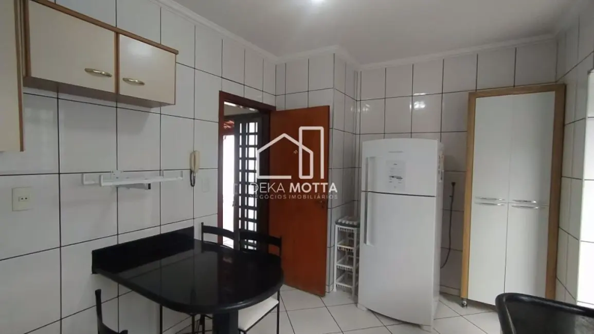 Foto 5 de Casa com 3 quartos à venda, 432m2 em Cidade Jardim, Uberlandia - MG