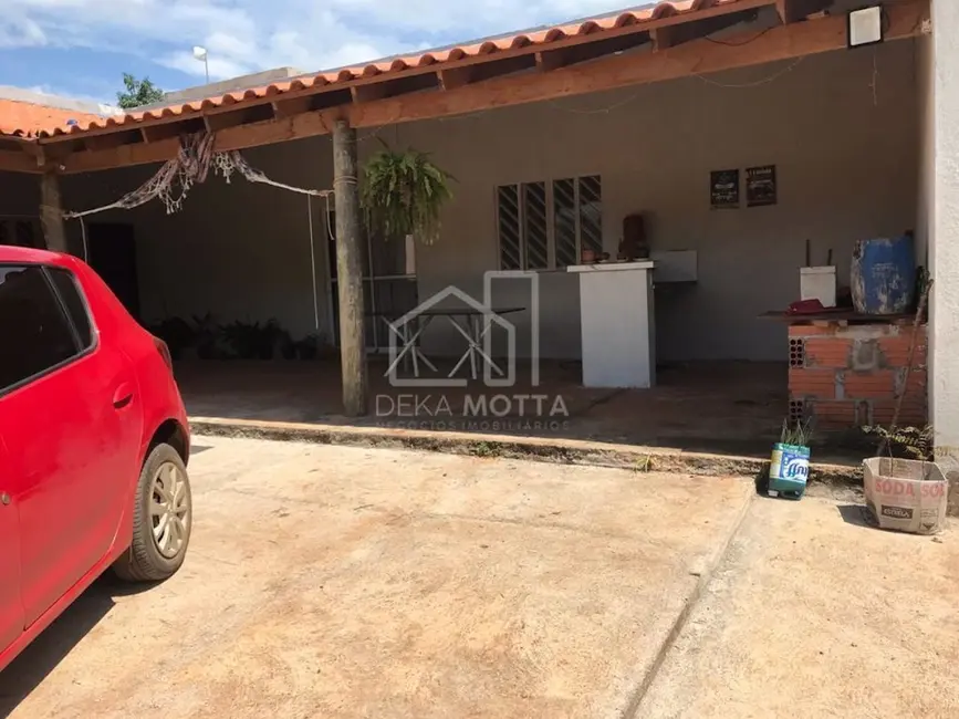 Chácara com 3 quartos à venda, 1000m2 em Uberlandia - MG - imagem 4 Foto 4 de Chácara com 3 quartos à venda, 1000m2 em Uberlandia - MG