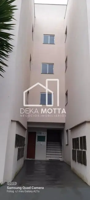 Foto 5 de Apartamento com 2 quartos à venda, 54m2 em Jardim Holanda, Uberlandia - MG