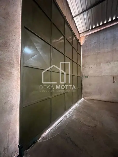 Foto 14 de Armazém / Galpão para alugar, 500m2 em Marta Helena, Uberlandia - MG
