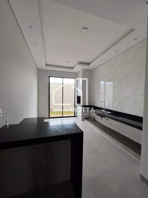 Foto 5 de Casa com 3 quartos à venda, 150m2 em Novo Mundo, Uberlandia - MG