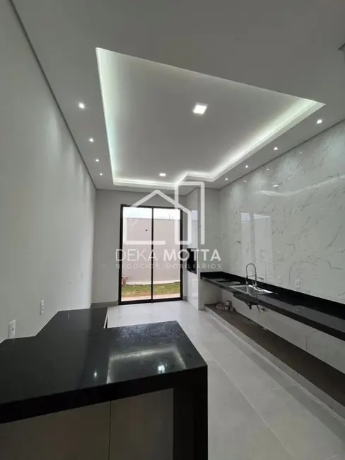 Foto 7 de Casa com 3 quartos à venda, 150m2 em Novo Mundo, Uberlandia - MG