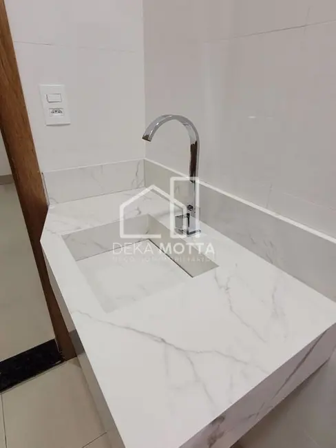 Foto 5 de Casa com 3 quartos à venda, 150m2 em Segismundo Pereira, Uberlandia - MG