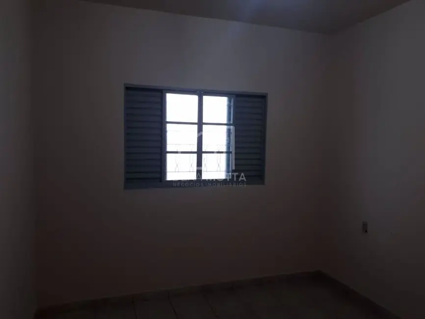 Foto 9 de Casa com 5 quartos à venda, 400m2 em Nossa Senhora das Graças, Uberlandia - MG