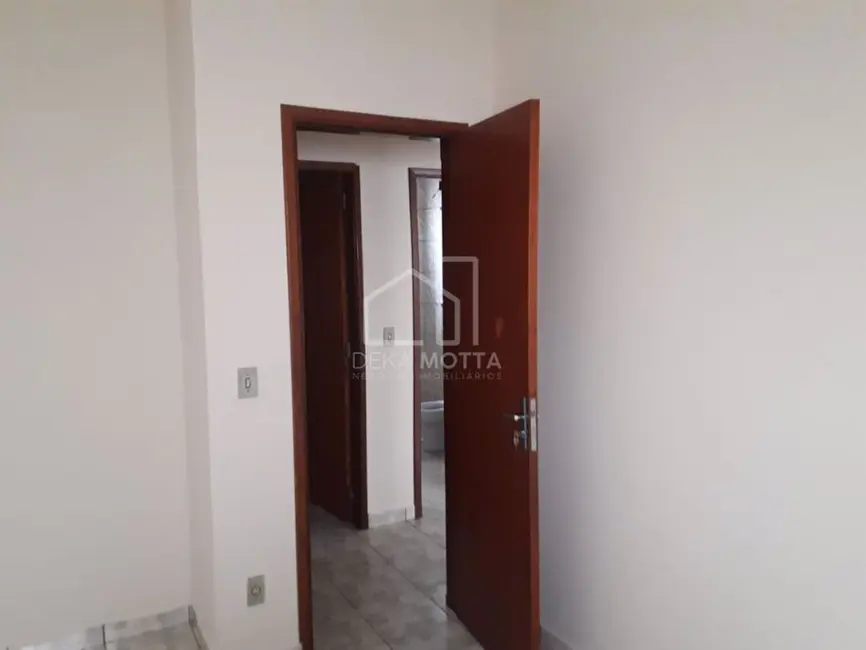 Foto 4 de Casa com 5 quartos à venda, 400m2 em Nossa Senhora das Graças, Uberlandia - MG