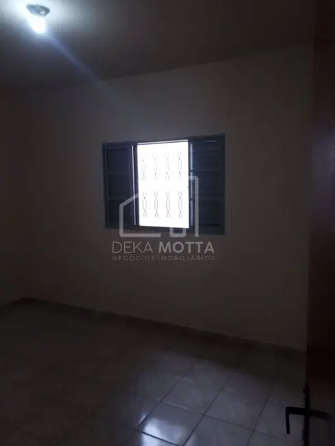 Foto 2 de Casa com 5 quartos à venda, 400m2 em Nossa Senhora das Graças, Uberlandia - MG