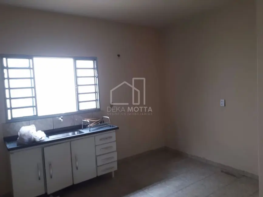 Foto 3 de Casa com 5 quartos à venda, 400m2 em Nossa Senhora das Graças, Uberlandia - MG