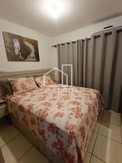Foto 4 de Apartamento com 2 quartos à venda, 56m2 em Presidente Roosevelt, Uberlandia - MG
