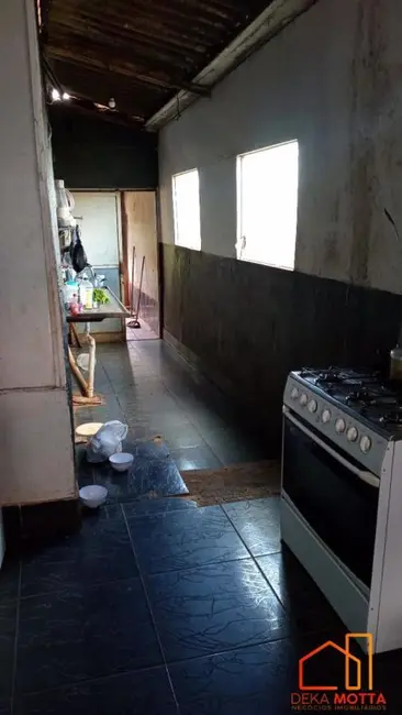 Foto 6 de Casa com 3 quartos à venda, 200m2 em Jaraguá, Uberlandia - MG