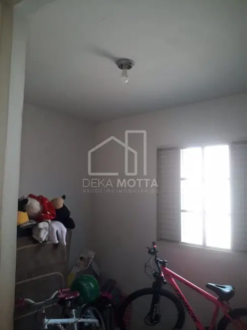 Casa com 3 quartos à venda, 250m2 em Jardim Holanda, Uberlandia - MG - imagem 6 Foto 6 de Casa com 3 quartos à venda, 250m2 em Jardim Holanda, Uberlandia - MG